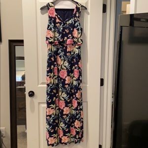 Trixxi Sleeveless Floral Maxi Dress